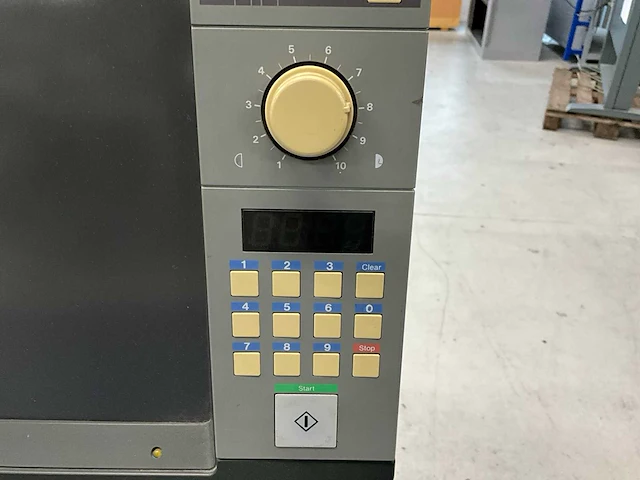 Oce 3200 microfilm scanner - afbeelding 9 van  11