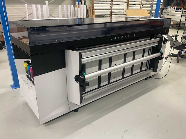Océ colorado 1640 grootformaat uv gel printer - afbeelding 12 van  15