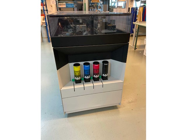 Océ colorado 1650 uv-gel grootformaat printer - afbeelding 5 van  8