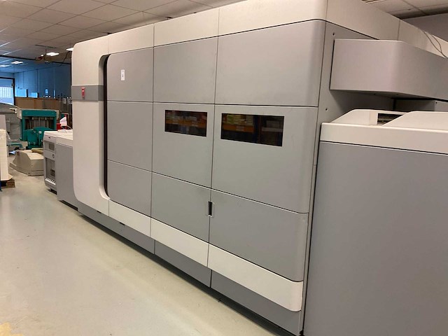 Océ varioprint 3 series i-300 digitale kleurenprinter - afbeelding 2 van  41