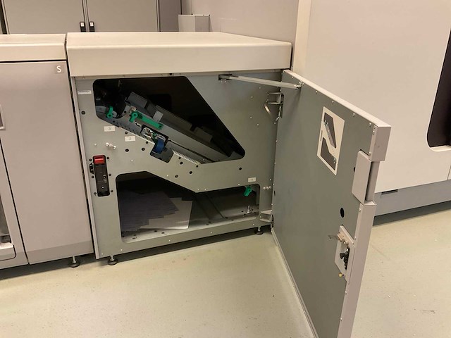 Océ varioprint 3 series i-300 digitale kleurenprinter - afbeelding 6 van  41