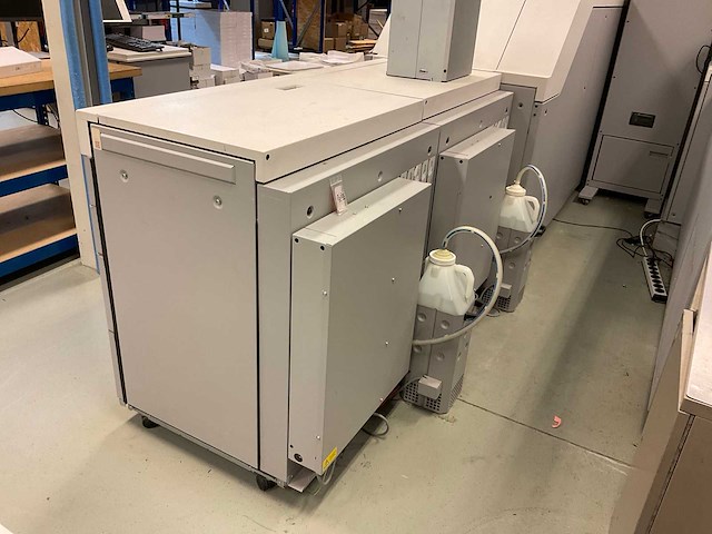 Océ varioprint 3 series i-300 digitale kleurenprinter - afbeelding 22 van  41