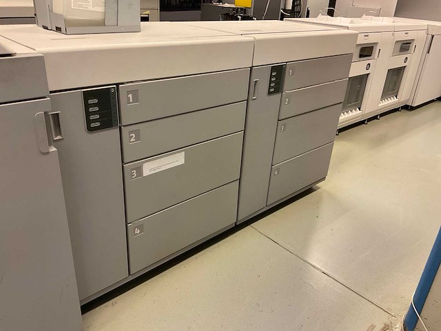 Océ varioprint 3 series i-300 digitale kleurenprinter - afbeelding 38 van  41
