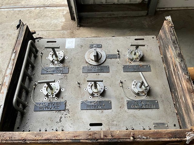 Oceaneering subsea hydraulisch bedieningspaneel (rov control panel), 5000 psi - afbeelding 1 van  6