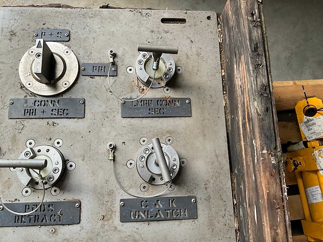 Oceaneering subsea hydraulisch bedieningspaneel (rov control panel), 5000 psi - afbeelding 4 van  6