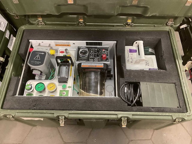 Oceanic medical magellan 2200 2 anesthesia machine - afbeelding 4 van  7