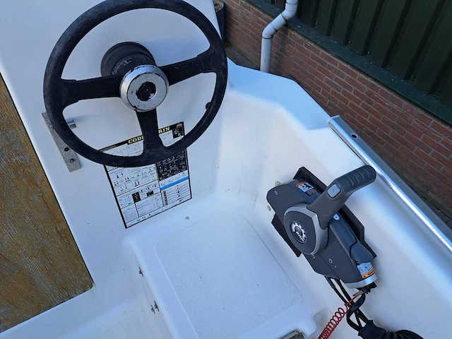 Ocqueteau - boum 420 - console boat and fishing boat - 1991 - afbeelding 7 van  13