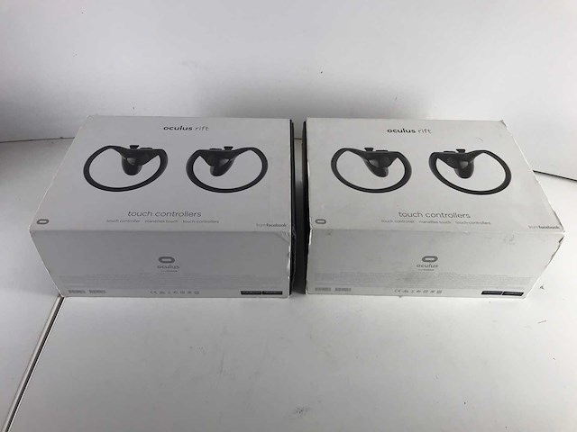 Oculus (301-00059-01) rift touch motion controllers (2x) - afbeelding 1 van  5