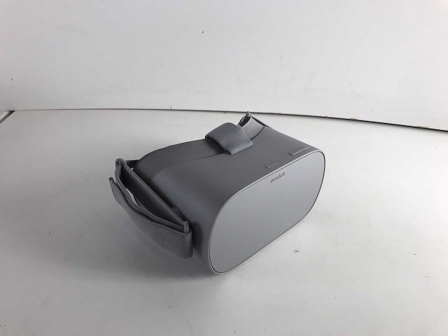 Oculus (315-00744-03) go standalone vr headsets 64gb (2x) - afbeelding 3 van  4