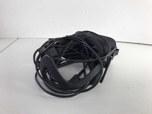 Oculus (340-01403-01/02) rift cv1 pc vr headsets (2x) - afbeelding 6 van  8