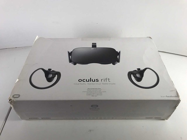 Oculus (340-01523-03) rift cv1 pc vr headsets (3x) - afbeelding 1 van  8