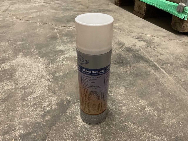 Oeg spuitbus á 400ml lekdetectie spray (17x) - afbeelding 1 van  1