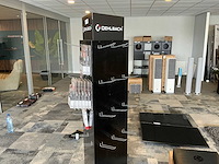Oehlbach winkeldisplay met audio-kabels - afbeelding 2 van  7