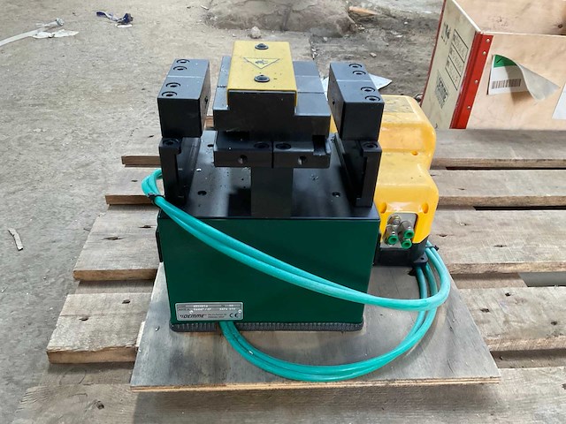 Oemme rc system pneumatische aluminium profiel pons unit - afbeelding 6 van  7