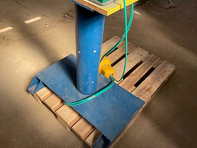 Oemme t1k-701-00 aluminium profiel ponsmachine - afbeelding 11 van  17