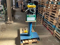 Oemme t1k-701-00 aluminium profiel ponsmachine - afbeelding 14 van  17