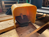 Oemme t1k-701-00 aluminium profiel ponsmachine - afbeelding 14 van  22