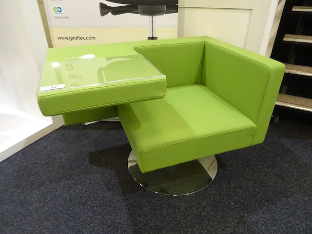 Offecct - solitaire - fauteuil - afbeelding 1 van  2