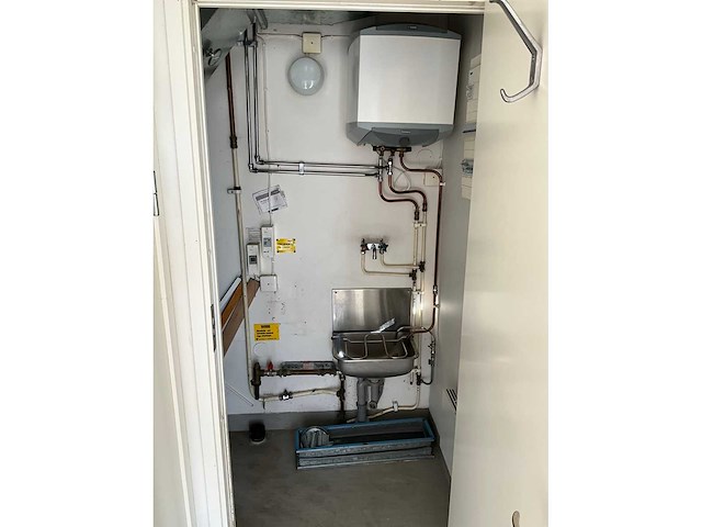Office cabin - kantoorgebouw bestaande uit 8 units - afbeelding 39 van  143