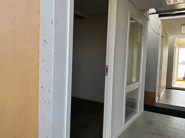 Office cabin - kantoorgebouw bestaande uit 8 units - afbeelding 79 van  143
