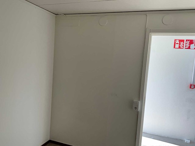 Office cabin - kantoorgebouw bestaande uit 8 units - afbeelding 126 van  143