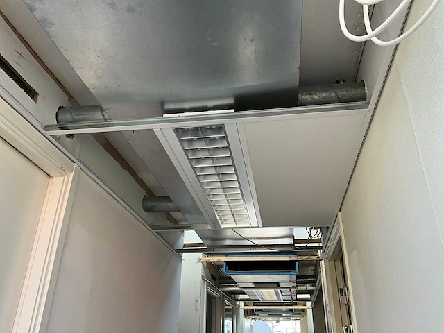 Office cabin - kantoorgebouw bestaande uit 8 units - afbeelding 135 van  143