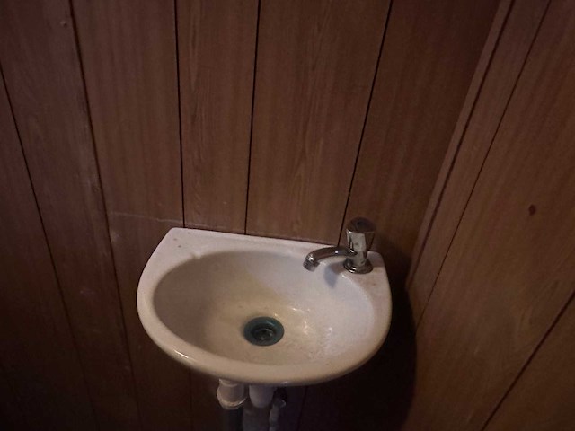 Office cabin - afbeelding 10 van  12