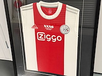 Officieel ingelijst ajax kampioensshirt seizoen 2021-2022 afc ajax, 2021-2022 - afbeelding 3 van  3