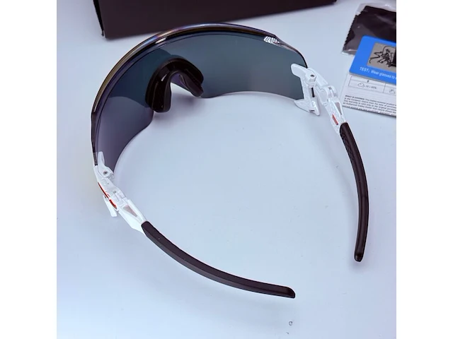 Officiële oakley kato prizm zonnebril - full set compleet - afbeelding 4 van  7