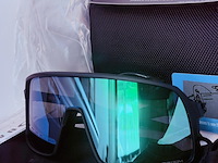 Officiële oakley sutro prizm zonnebril - full set compleet - afbeelding 4 van  11
