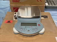 Ohaus adventurer pro weegschaal - afbeelding 2 van  5