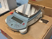 Ohaus adventurer pro weegschaal - afbeelding 3 van  5