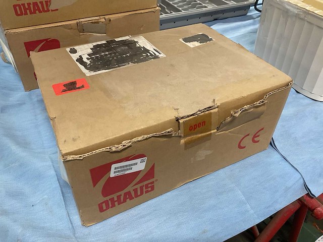 Ohaus adventurer pro weegschaal - afbeelding 5 van  5