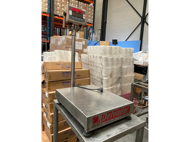 Ohaus defender 3000 xtreme w plateauweegschaal - afbeelding 4 van  7