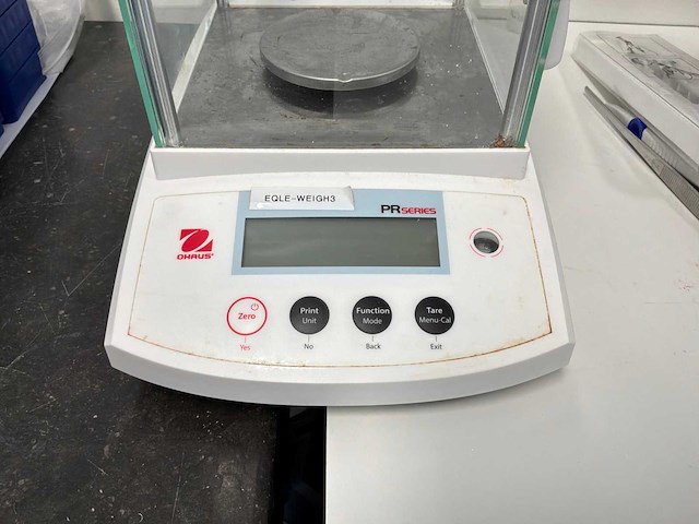 Ohaus prseries precisieweegschaal - afbeelding 3 van  4