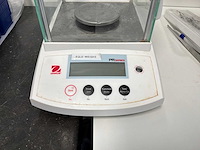 Ohaus prseries precisieweegschaal - afbeelding 3 van  4
