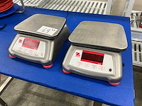 Ohaus valor 2000w weegschaal (2x) - afbeelding 1 van  6