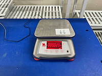 Ohaus valor 2000w weegschaal - afbeelding 2 van  5