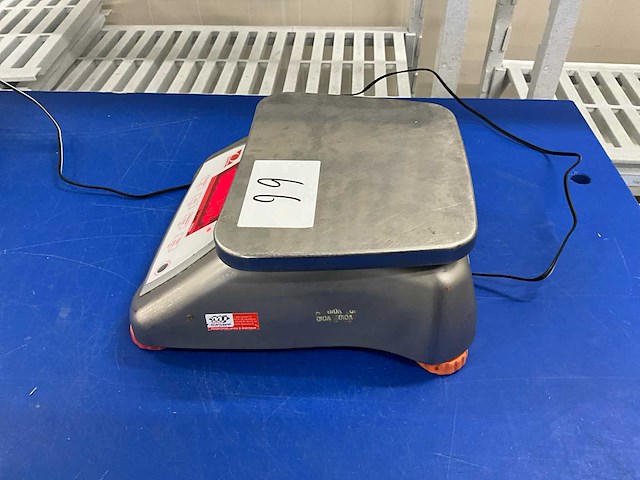 Ohaus valor 2000w weegschaal - afbeelding 3 van  5