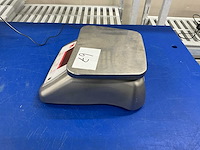 Ohaus valor 2000w weegschaal - afbeelding 2 van  4