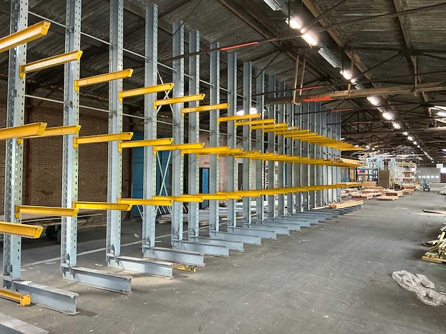 Ohra - draagarmstelling 142x1880x510 cm - afbeelding 1 van  22