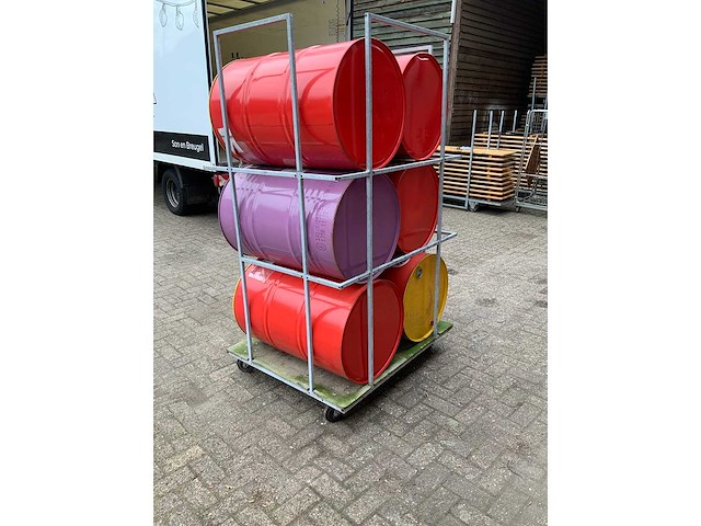 Oil barrel (6x) - afbeelding 3 van  4