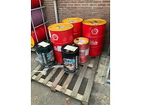 Oil barrel (6x) - afbeelding 2 van  3