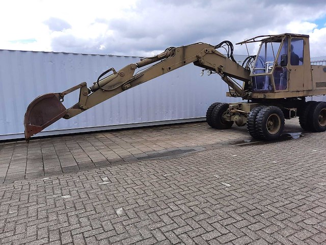 O&k - 1970 - mh4 - banden graafmachine - afbeelding 13 van  19
