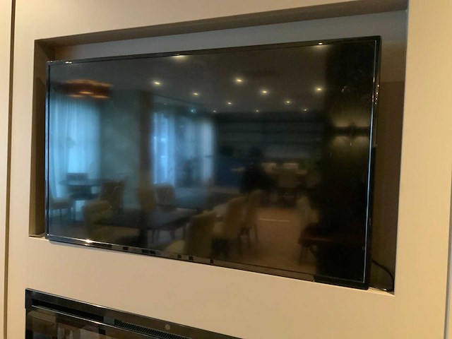 Ok 50” odl 4370u-dib ultra hd led televisie - afbeelding 4 van  6