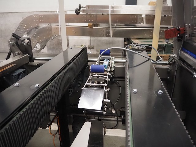 O/k packaging systems bv - afbeelding 2 van  19