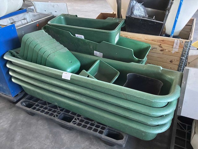 Ok plast kunststof voederbak (7x) - afbeelding 1 van  6