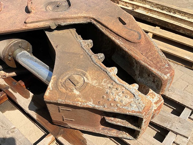 Okada hydraulische vergruizer "cw30" - afbeelding 4 van  6
