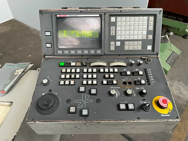 Okamoto - acc 63dx - surface grinding machine - afbeelding 7 van  17