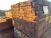 Okan hardhouten regels geschaafd 3050x70x40mm (140x) - afbeelding 3 van  3